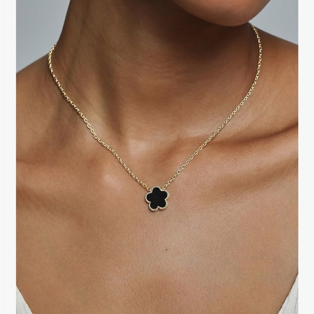 Gold and Black Flower Pendant Necklace